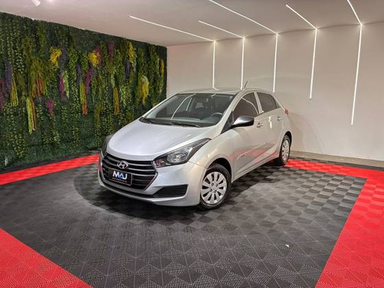 HYUNDAI HB20 1.0 COMFORT PLUS 12V FLEX 4P MANUAL HYUNDAI HB20 1.0 COMFORT PLUS 12V FLEX 4P MANUAL